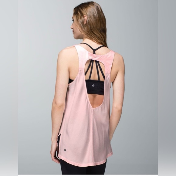 Lululemon Athletica Peace of Mind Tank Top with Keyhole Back in Pink size 6 - Picture 5 of 14